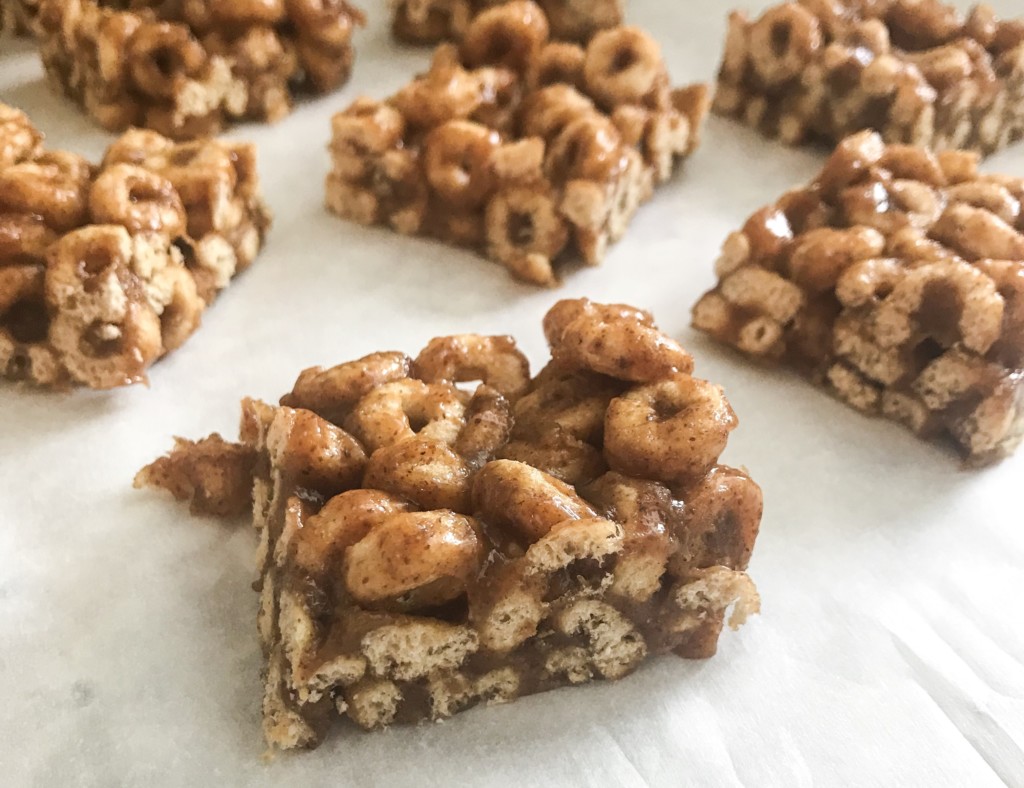 3 Ingredient Almond Butter O's Bars Miami Moms Blog 