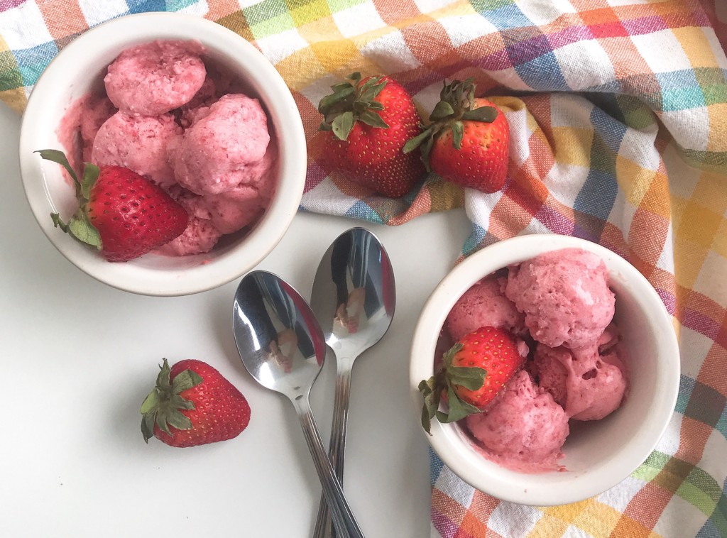 Image: 2 bowls of homemade 3-ingredient all-natural strawberry ice cream