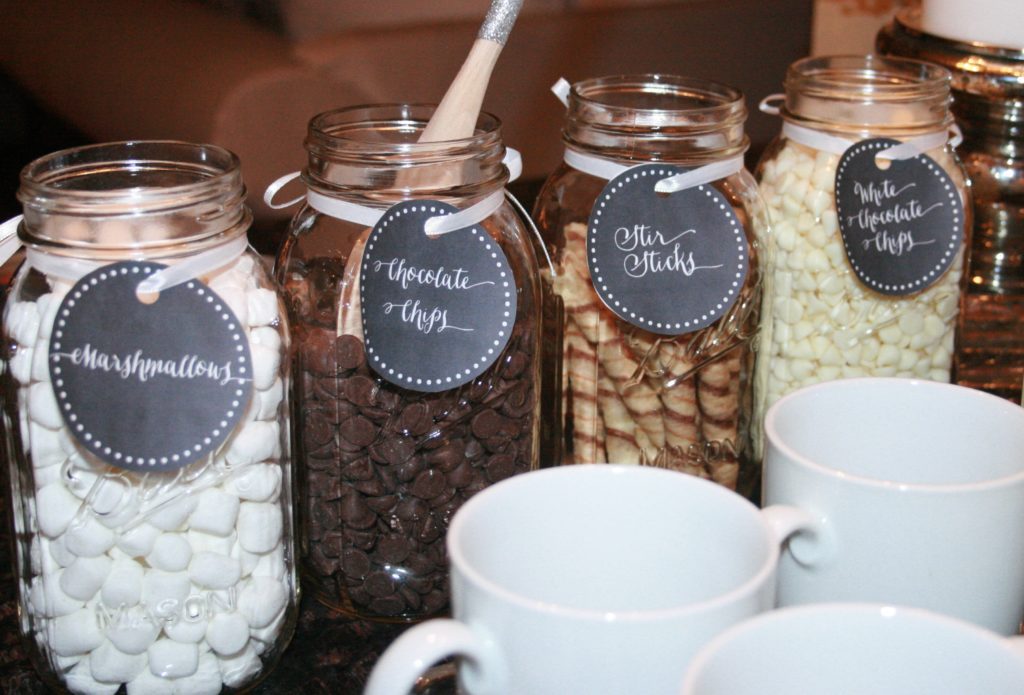Mason Jars: 10 Easy D-I-Y Ideas To Do With Kids This Summer Sandra Jacquemin Contributor Miami Moms Blog