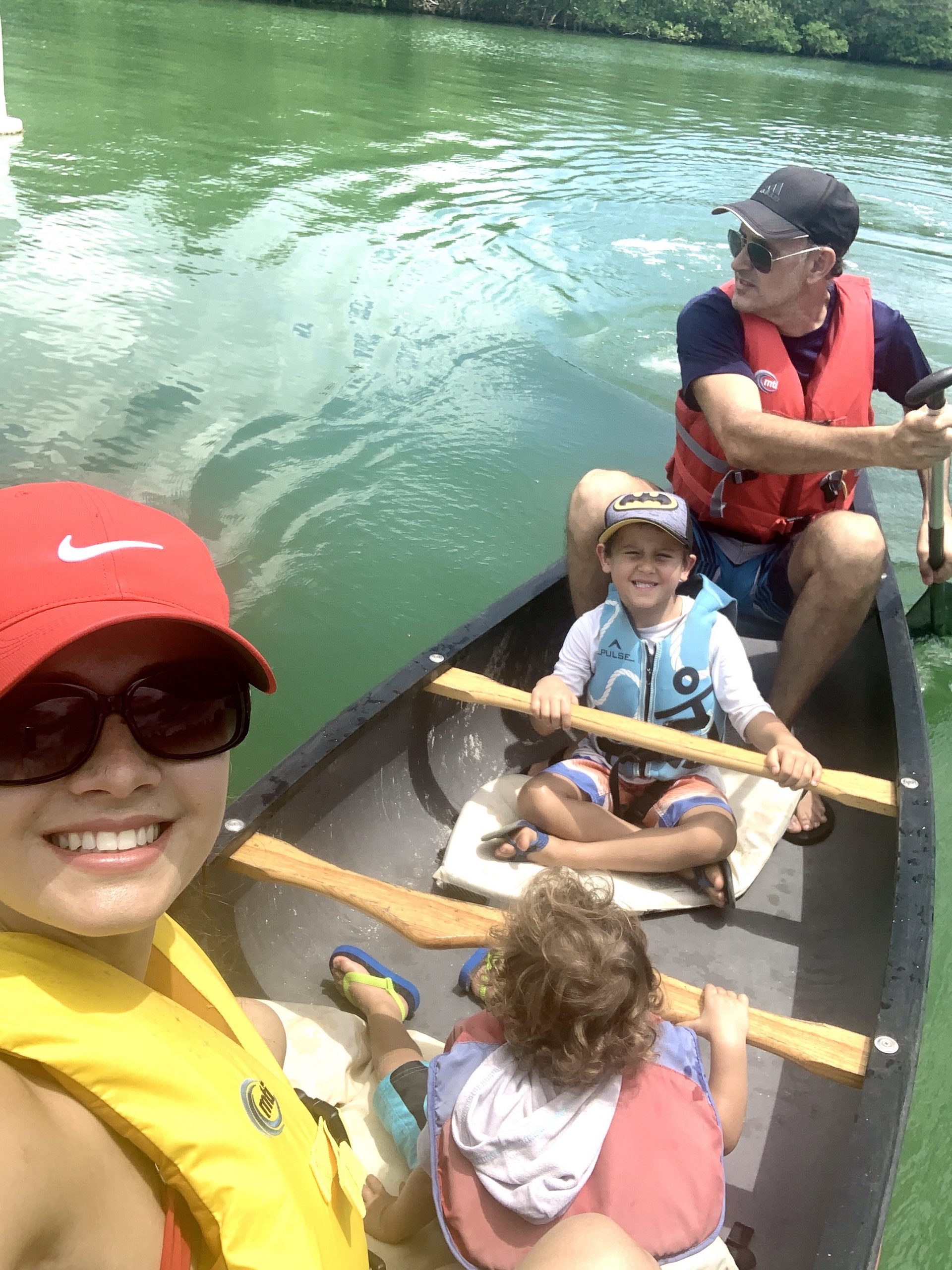 Passeio de Kayak ou Canoa Com Crianças - Um Guia Para Iniciantes - Renata Brissi