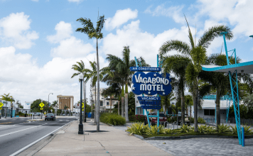 The Vagabond Motel (Love Where You Live: Why I Love Living in the Upper East Side Brittany Aquart Contributor Miami Mom Collective)
