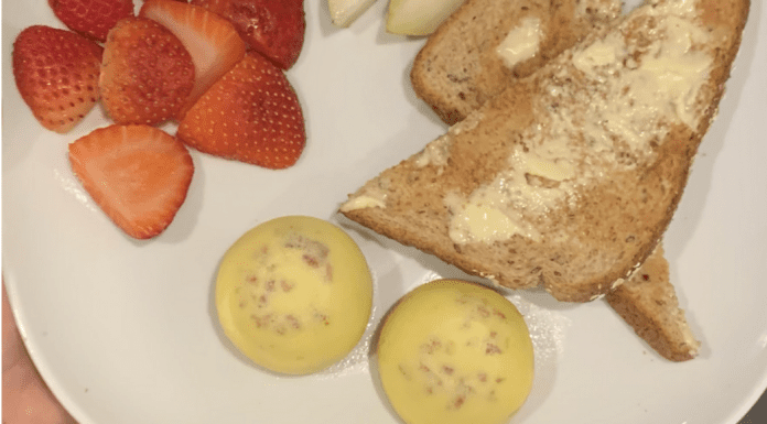 Egg cups, toast, and strawberries (Egg Cups a la Britton: Breakfast for Families Alisa Britton Contributor Miami Mom Collective)