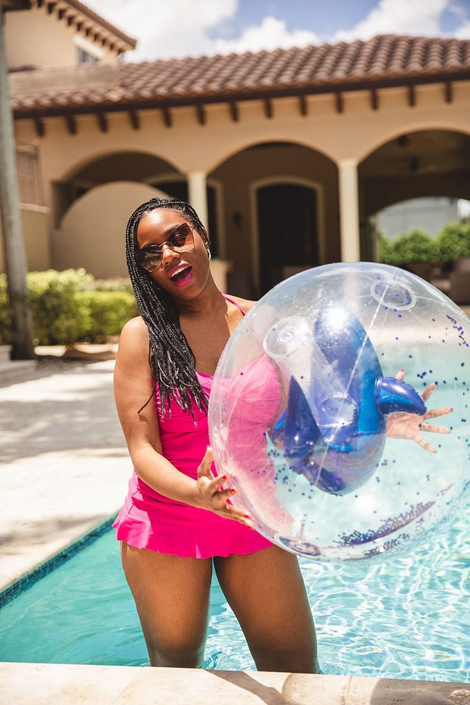Sharonda in a skirted swimsuit (Swimsuits for Moms: This Season's Top 5 Sharonda Stewart Contributor Miami Mom Collective)