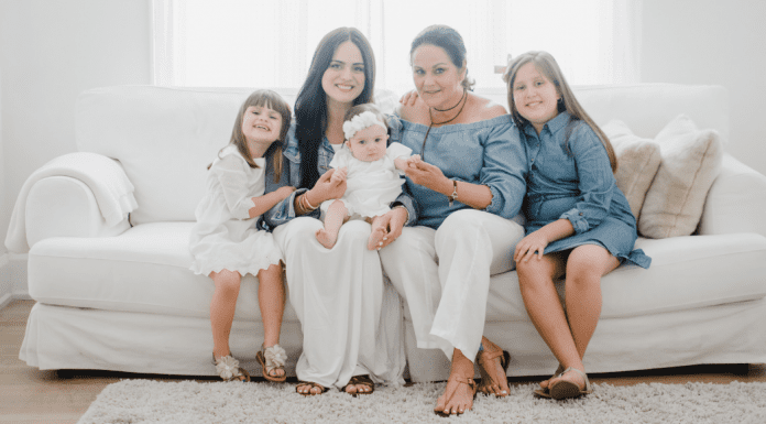 Diana with her mother and her daughters