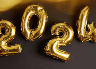 Image: 2024 in gold balloons