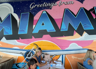 Image: Mural at a Miami restaurant